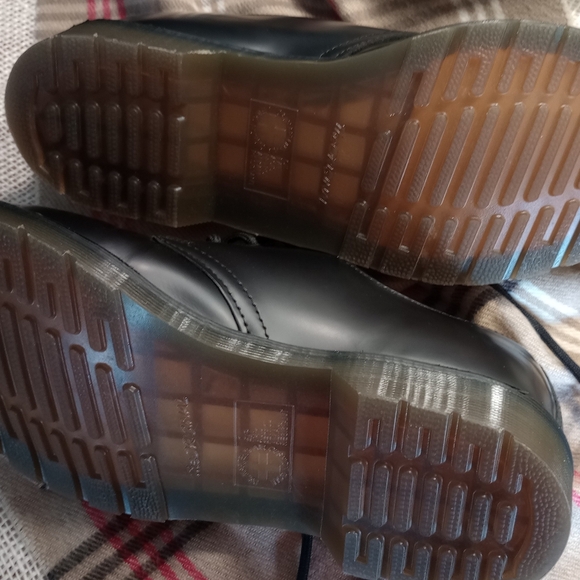 The Real Doc Martin Oxford - Picture 3 of 7